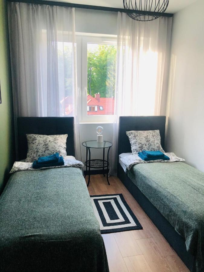 Apartamenty Nadbrzeze 1 オストルダ エクステリア 写真