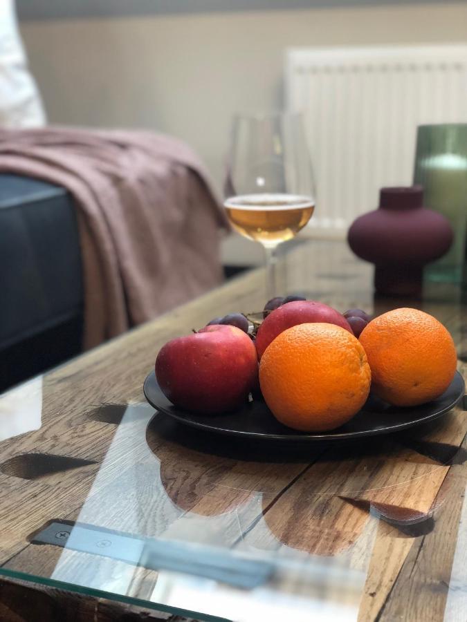 Apartamenty Nadbrzeze 1 オストルダ エクステリア 写真